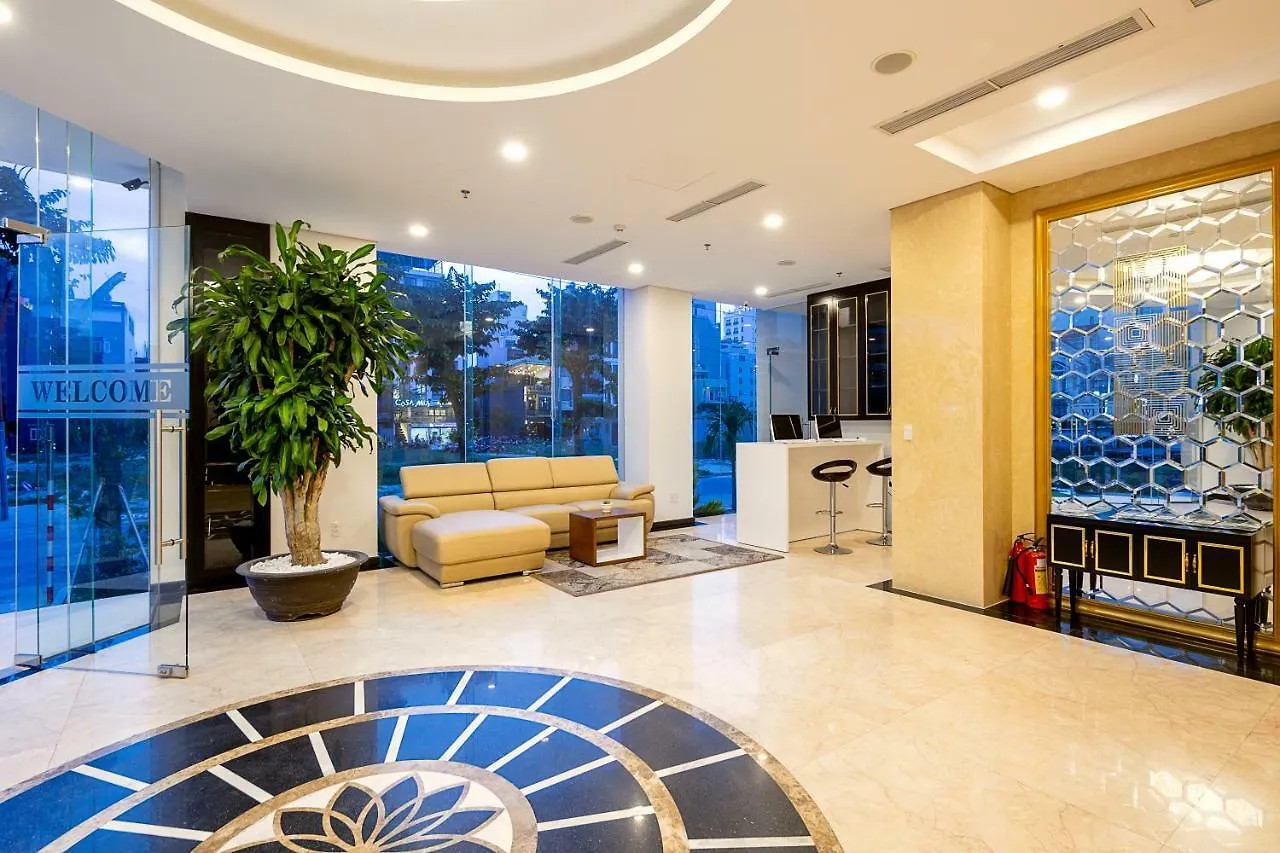 Tamarind Danang Beach Hotel 3*, Da Nang Wietnam